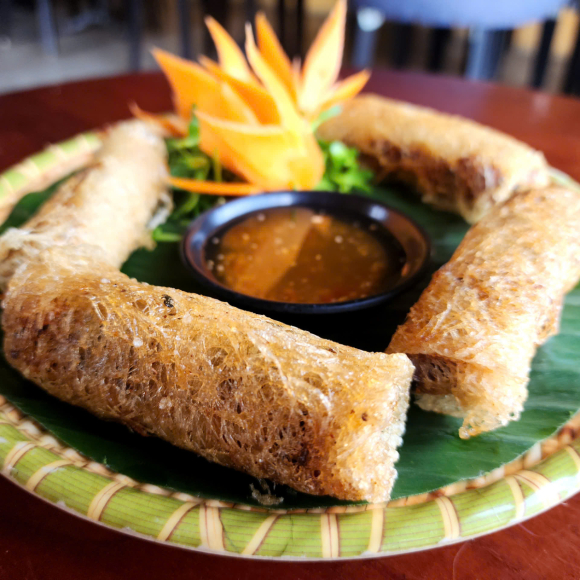 Hoi An crispy spring rolls 